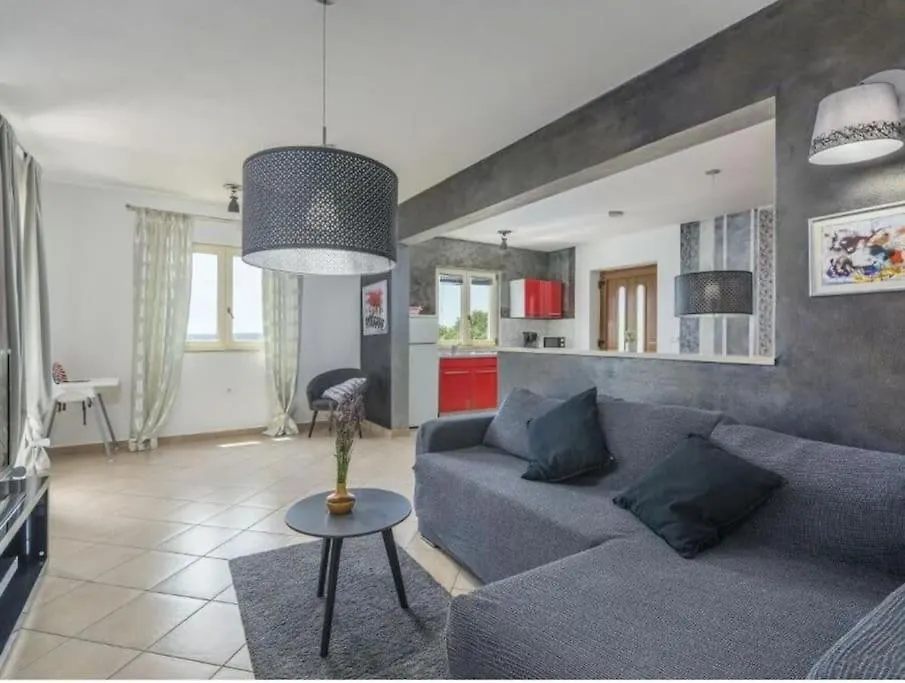 Villa Tomko Brovinje 0*,