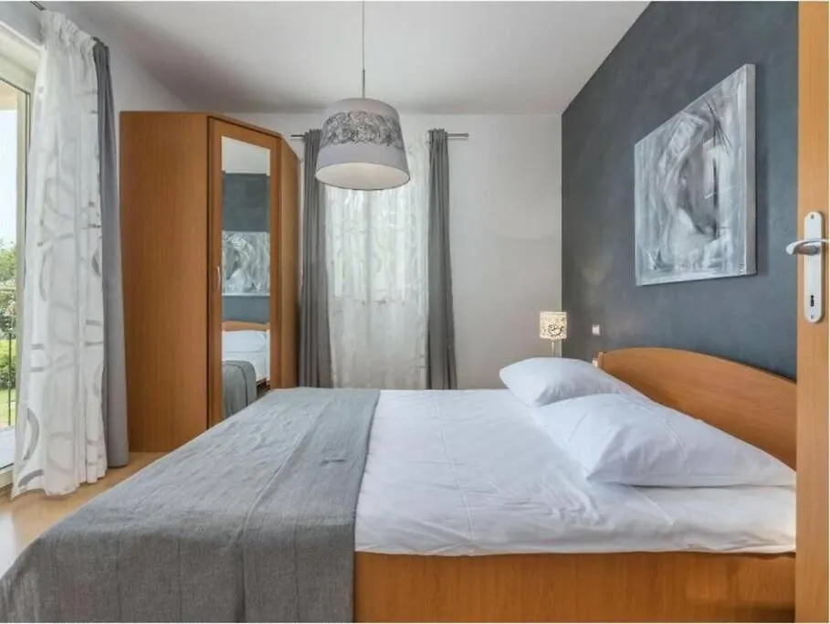 Villa Tomko Brovinje 0*,  Croatia